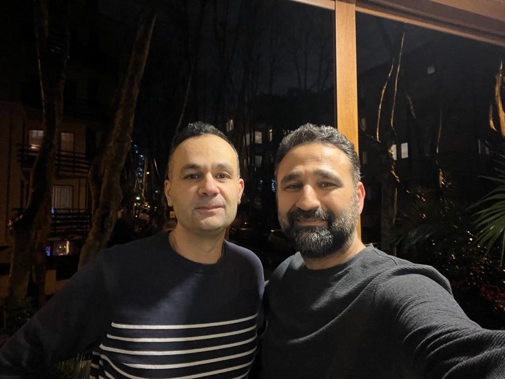 Ali de Londres et Tahsin d'Istanbul, les cousins sans frontière!
